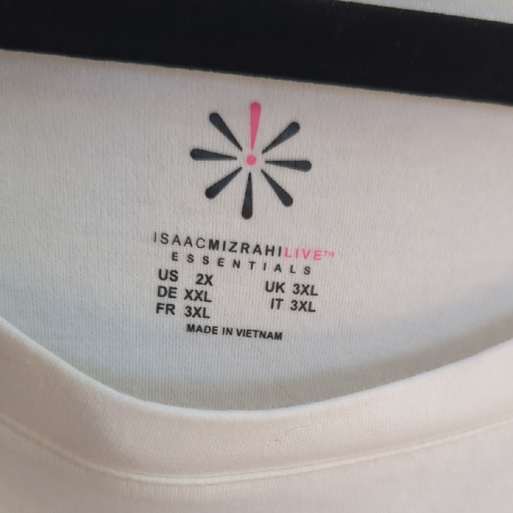 Isaac Mizrahi White Long-Sleeve Scoop Neck Top - Picture 2 of 4